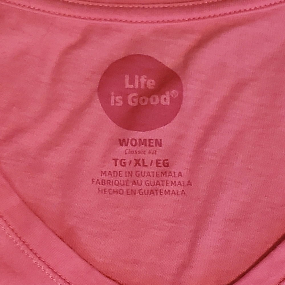 Life Is Good Patriotic American Flag Stars and Stripes Size XLarge Coral V Neck - Picture 5 of 8